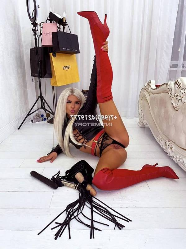 Фото Порнозвезда Dulsineya